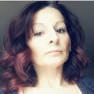 Meet your Posher, Deborah